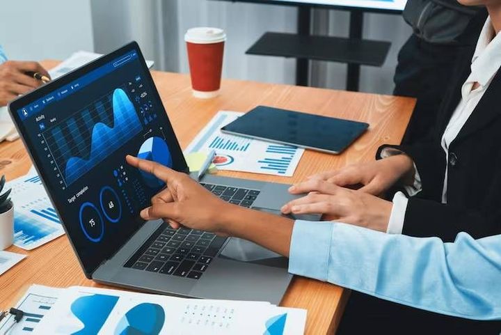 Enterprise Performance Management software EPM: Explore Modern Planning and Analysis
